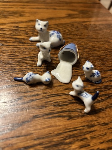 Vtg delft blue - cats, &