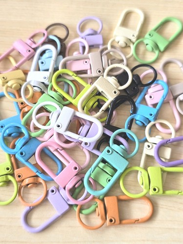 Colourful metal swivel - 20,