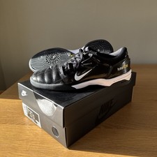 Nike T90 SP Black White Metallic Silver UK 5