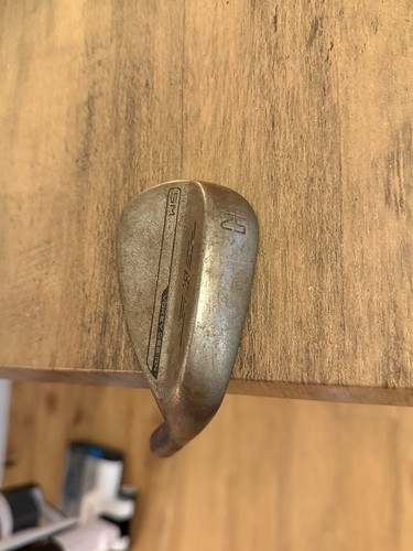 Titleist vokey 12f gap - 52,
