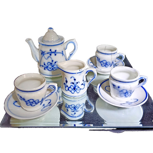 Blue onion tea set 1880 - blue, 1880's