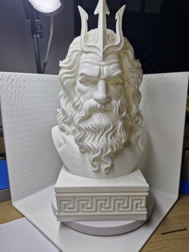Printed poseidon bust - 3d,
