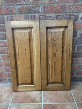 SOLID WOOD KITCHEN BI FOLD