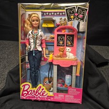 Barbie Careers Pet Vet Clinic