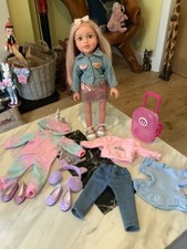 Designerfriend Doll Kylie original clothing & extras bundle “VGC”