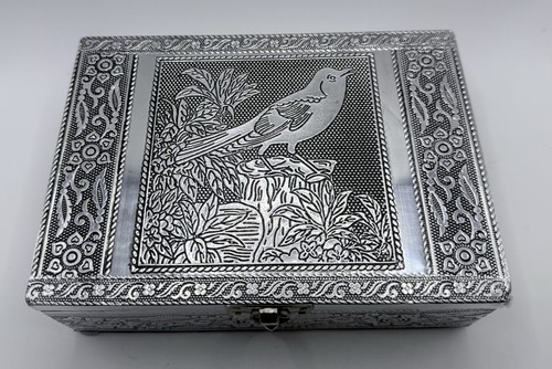 Elegant metal clad - metal,