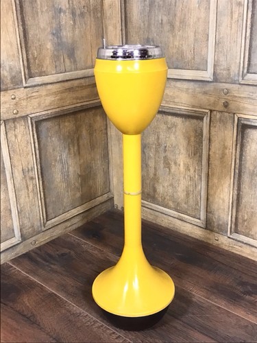 Vintage italian space age - vintage,