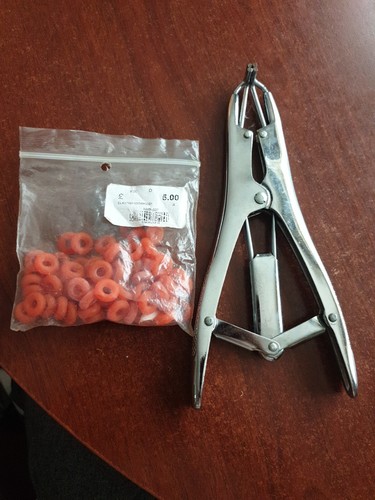 Castrating pliers rubber - ,