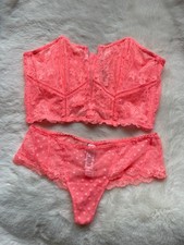 Victoria's Secret Set Thong & Unlined Balconette Long Line 32DD Lace corset NEW