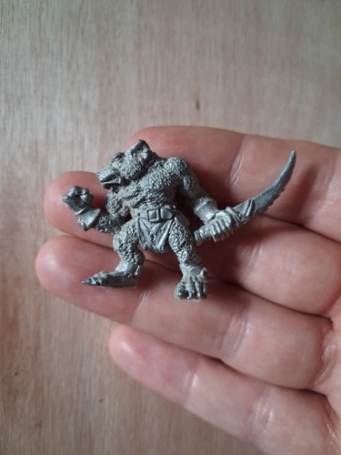 Skaven rat ogre metal c22 - skaven,