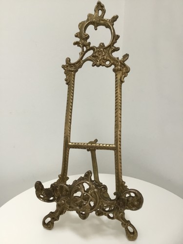 Vintage ornate brass easel - brass,