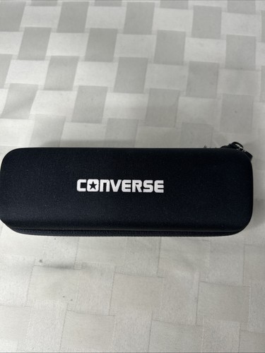 Converse zippered eyeglass