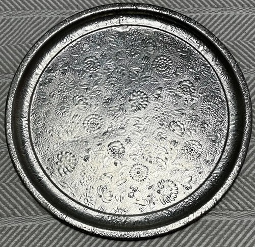 Textured tea tin - textured, platter