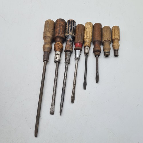 Lot damaged screwdriver - damaged, tool