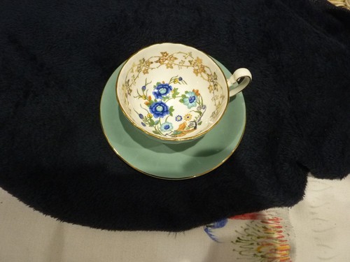 Beautiful aynsley tea cup - cup, &
