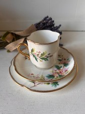 Vintage tea cup - , side