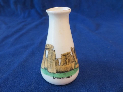 Arcadian crested china cone - crested,