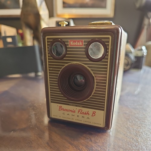 Kodak brownie flash box - kodak, b
