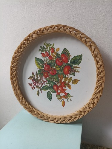 Vintage royal melamine round - vintage,