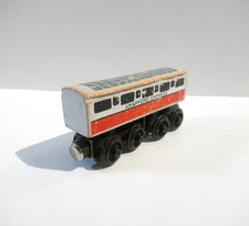 Thomas Wooden Railway Train - Flat Magnet Knapford Express - Learning Curve BRIO