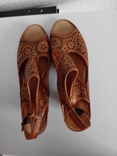 Pikolinos Sandals. Size  8. Tan.