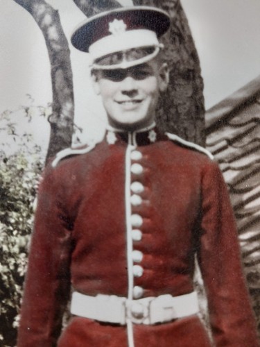 Ww2 coldstream guards photo - coldstream,