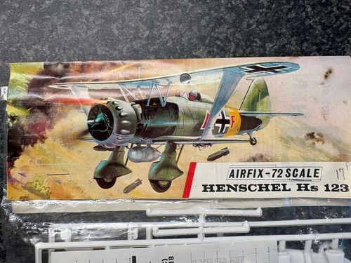 Airfix henschel 123 - airfix,