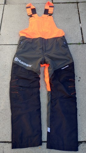 Husqvarna functional chainsaw - functional,