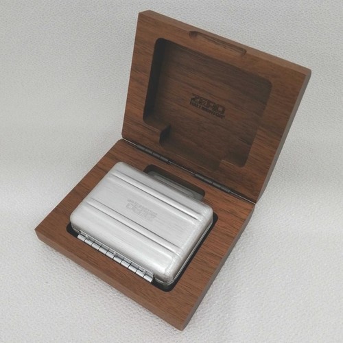 Zero halliburton silver - zero,