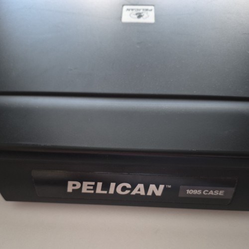Pelican 1095 carrying case - pelican, for
