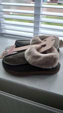 MukLux Slippers Size M/US