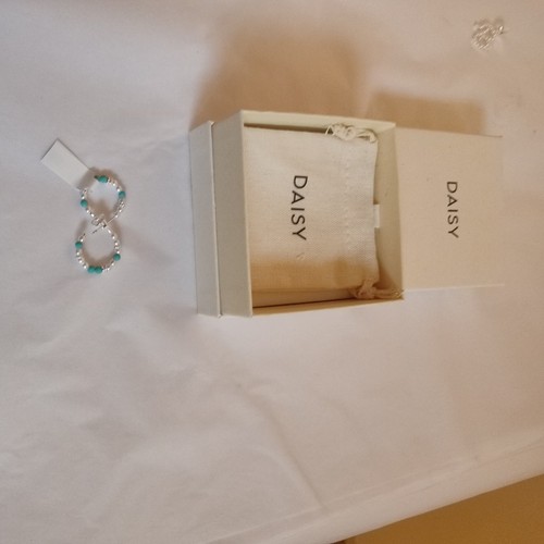 Daisy london huggie hoop - london,