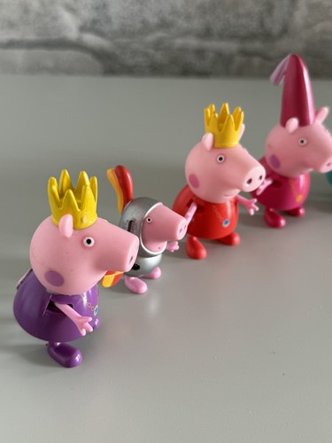 Peppa pig royal family - , castle