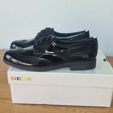 Girls smart shoes, Geox
