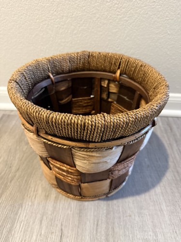 Vintage 1970 woven boho - vintage, rattan