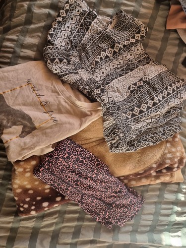 Girl clothes bundle 4 - 9-10, (4