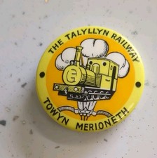 Vintage Pin Badge The Talyllyn Railway Towyn Merioneth