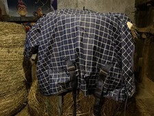 Rhinegold turn out rug, 5’6