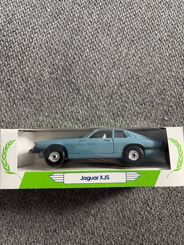 Corgi mobil performance - corgi, car