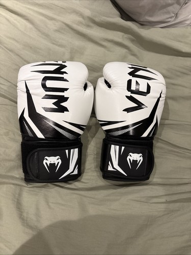 Venum 12oz boxing gloves - boxing,