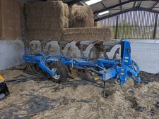 NEW HOLLAND/OVERUM PXV 5975S 5 Furrow Mounted Plough, Year 2019