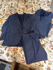 HUGO BOSS 3 Piece Suit 44R 38W