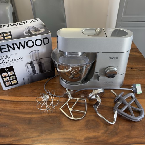 Kenwood chef titanium kmc010 - titanium,