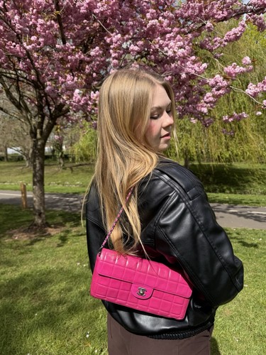 Chanel pink quilted - pink, leather