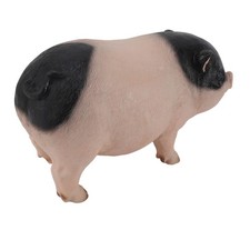 .Small Pig Statue Standing
