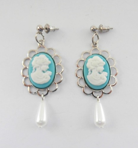 Regency style silver sky - style, silver,