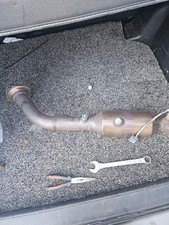 Catalytic Converter Type Approved + Fitting Kit For Honda CR-V MK2 2.0