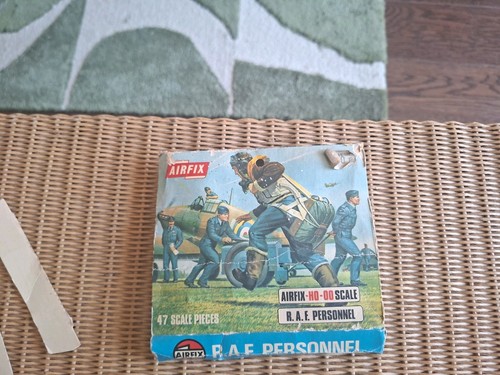 Vintage airfix raf personnel - vintage,