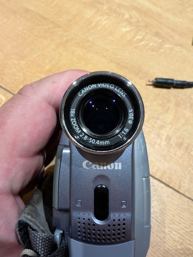 Canon mv700i minidv camcorder - minidv,