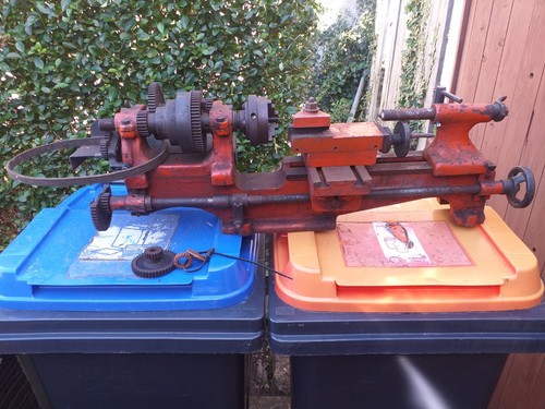 Small table top lathe - top,